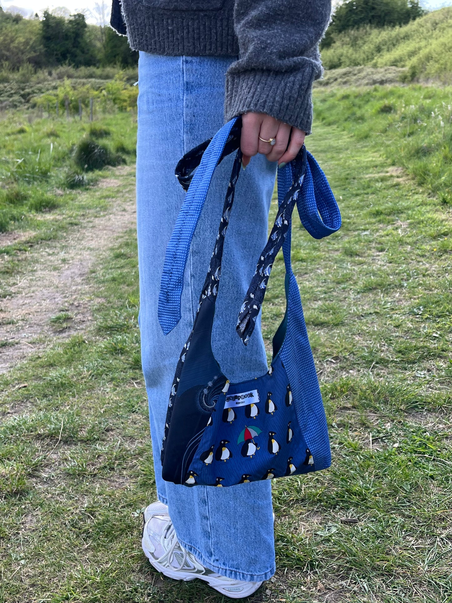 Scrapbook Mini Bag (penguin blue)