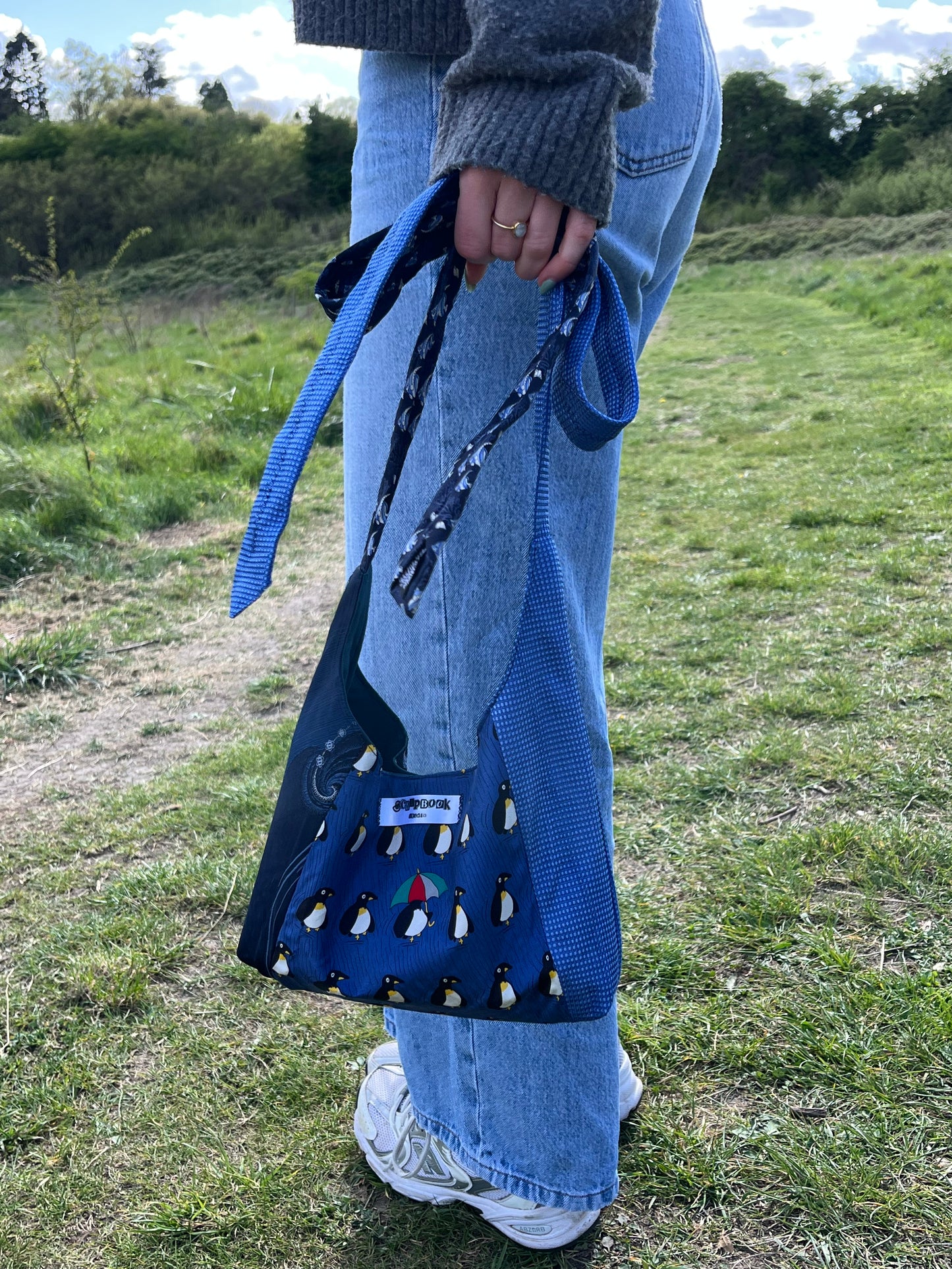 Scrapbook Mini Bag (penguin blue)