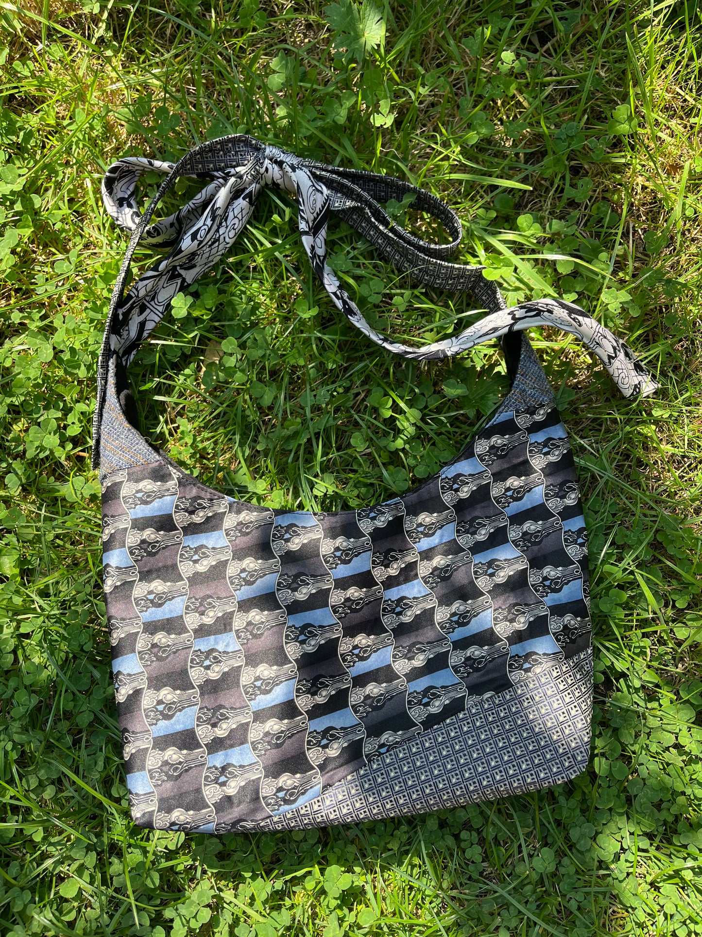 Scrapbook Mini Bag (black)